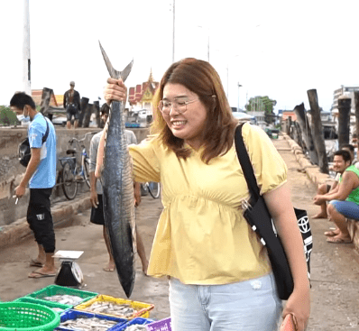 ชาวประมง ณ บางเสร่